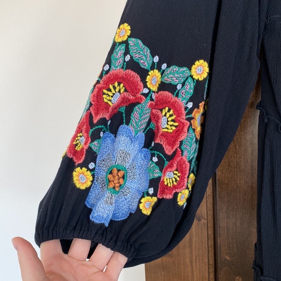 Free People SZ M black tiered dress. Long sleeves, elastic cuff & embroidery. - Picture 5 of 6